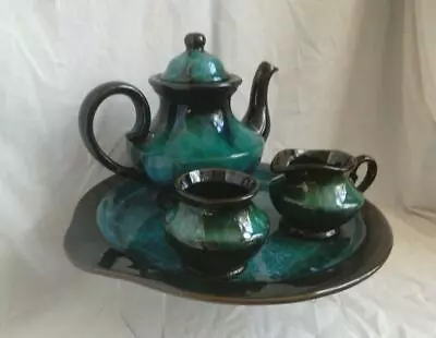 Buy Canadian Blue Mountain Tea Set • 49.95£