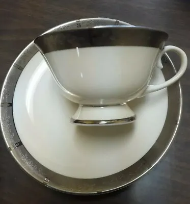 Buy FLINTRIDGE China ROSE TAPESTRY Pattern Cup & Saucer Set • 14.39£