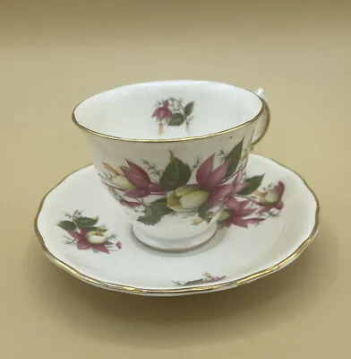 Buy Royal Vale Tea Cup And Saucer Bone China Made In England 7677 • 18.31£