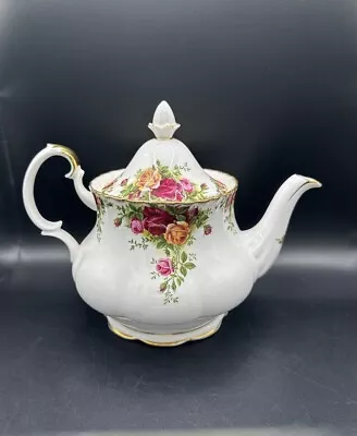Buy Royal Albert Old Country Roses Bone China Tea Pot • 34.99£