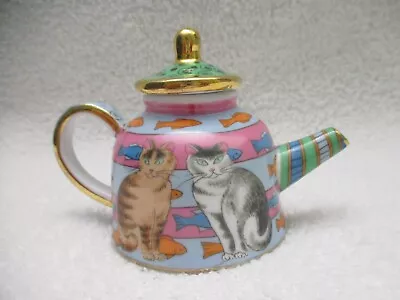 Buy 2002 Vivian Chan Porcelain Collector Mini Teapot Cats Fish • 12.95£