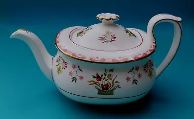 Buy Bone China Wedgwood Bianca Large Teapot • 34.99£