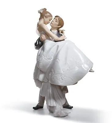Buy Lladro Porcelain Figurine The Happiest Day 01008029 Was £730 Now £657.00 • 657£