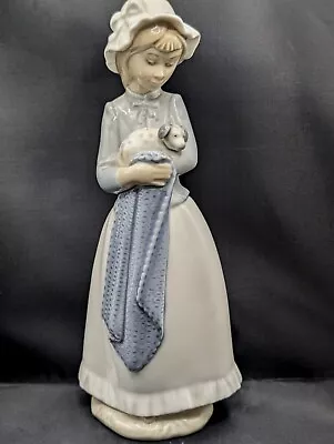 Buy LLADRO NAO Girl Holding Puppy Dog In Blue Blanket #241 Figurine 10  No Box • 35.09£