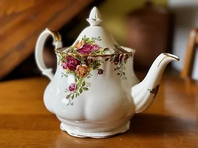 Buy Royal Albert Old Country Roses Large Teapot • 26£