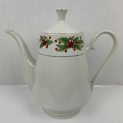 Buy Lynn's Fine China Tea Pot - Christmas Design - Holly - Excellent Condition • 12.64£