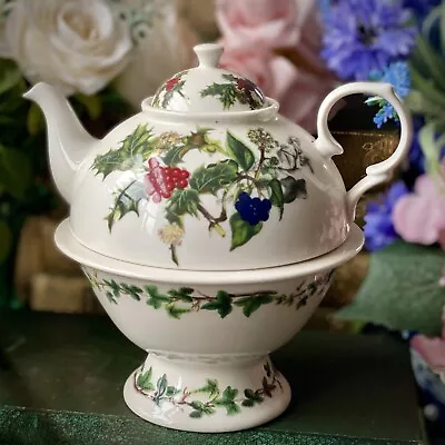 Buy PORTMEIRION Nesting Teapot & Bowl The Holly & The Ivy - Excellent • 34.99£