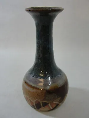 Buy Canterbury Pottery Small Vase ( Pre-owned ) • 15£