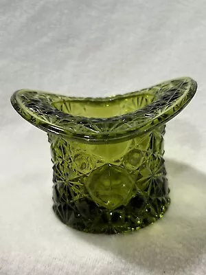 Buy VINTAGE Top Hat Daisy Button Avocado Green Pressed Glass Vase • 8.61£