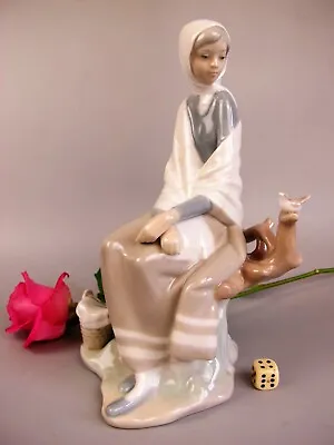 Buy Lladro  New Shepherdess  Figurine. Girl Bird 4576. Vintage Porcelain. Large 9.5  • 24.99£