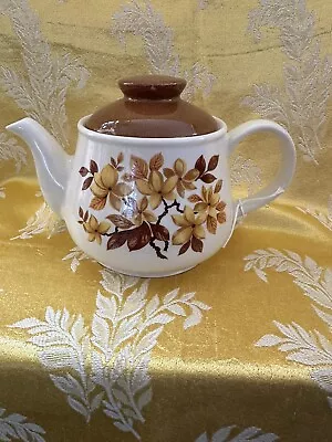 Buy Sadler Tea Pot With Autumn Leaves Pattern. • 10£