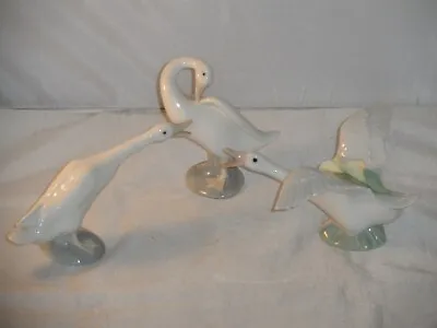 Buy Lladro Porcelain Vintage Set Of 3 Swan Figures  • 14.99£