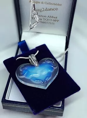 Buy Lalique Heart Depicting  Two Angel Cherubs-  X Display Model Last Opalescent One • 295£