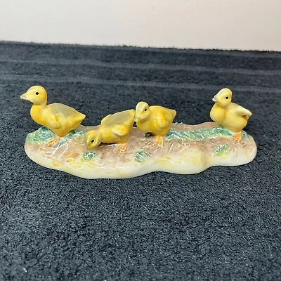 Buy John BESWICK 4 Ducklings In A Row 6  (15cm) Long Baby Ducks Hand Painted SIGNED! • 19.99£