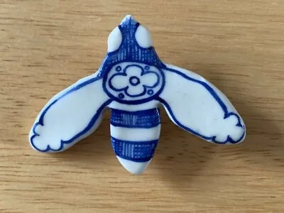 Buy Bumblebee Bee Pottery Blue And White Brooch Pin Jewellery • 9.99£
