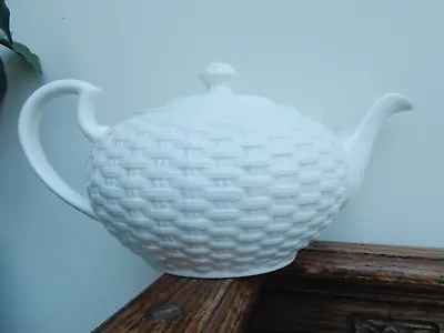 Buy Belleek Teapot White Bone China Basketweave John Aynsley 5 5/8 H • 53.99£