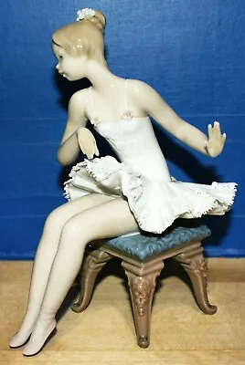 Buy Lladro Ballerina Figurine Recital Ballet Girl Seated Porcelain 5496 • 134.99£