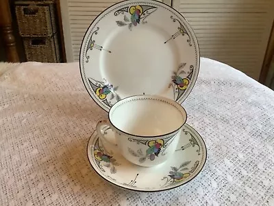 Buy SHELLEY CHINA TRIO 11516 PATTERN, LEAVES AND BERRIES, ART DECO 1920s • 6.50£