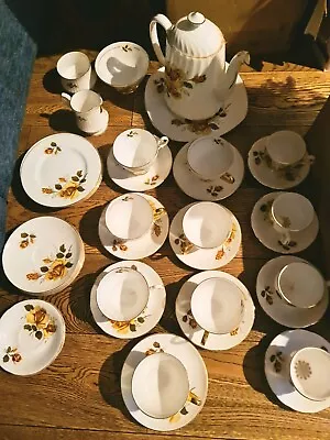 Buy 29 Piece Vintage China Tea Set With Teapot • 79.99£