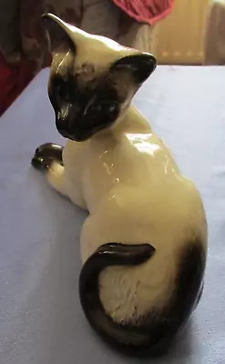 Buy Beswick Siamese Cat, No.1558, Lying Down No Damage Vintage • 14.99£
