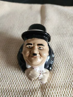 Buy Kevin Francis Face Pot Oliver Hardy Laurel & Hardy • 15£