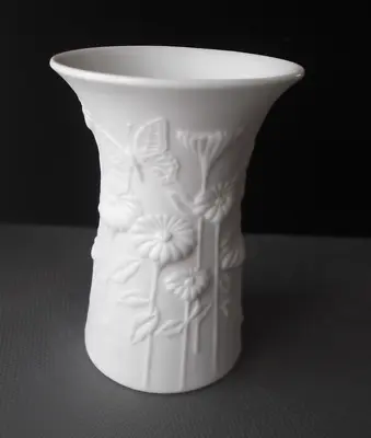 Buy Vintage 1990's  Kaiser White Bisque  Porcelain  Vase   No 0620 - Gift/B'day • 19.99£