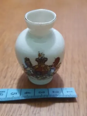 Buy Carlton China Crested Ware Vase Arms Of King Edward VIII (G3 D10) • 10£