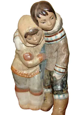 Buy LLADRO Porcelain Eskimo Boy And Girl Cuddling Figurine - Rare • 299.95£