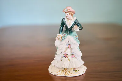 Buy Capodimonte N Elegant 8  Tall Lady With Hat And Lace Dress, Flowers Floral Italy • 190.85£