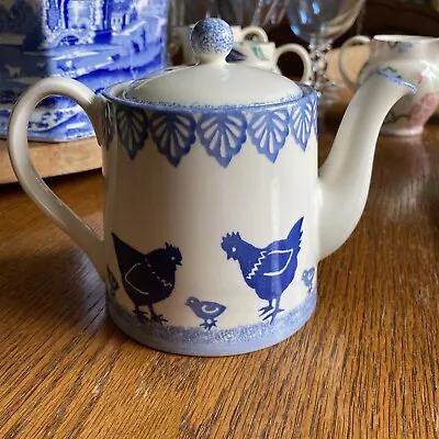Buy Moorland Pottery Teapot Chickens • 15£