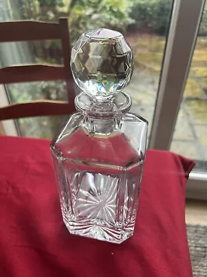 Buy Glass Decanter With Stopper • 5£