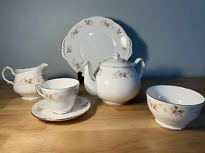 Buy Duchess Bone China Glen-316  Tea Set (England) • 52.17£