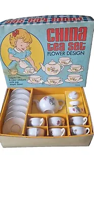 Buy Vintage China Tea Set With Teapot • 5£