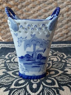 Buy Delftware Royal Twicket Reticulated Lattice Vase With Handles Hand Painted... • 34.58£