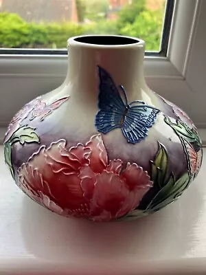 Buy Old Tupton Vase, Brand New In Box And Sleeve. • 18.99£
