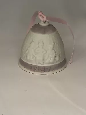 Buy Lladro Vintage 1987 Annual Christmas Porcelain Bell Kids In Snow White & Lilac • 9.52£