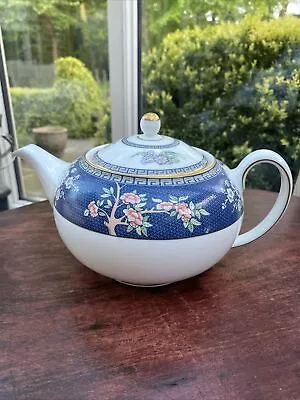 Buy Wedgwood Blue Siam Teapot Large 2pt • 40£