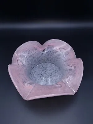 Buy VASART Scottish Art Glass Frilled Rim Bowl • 27.90£