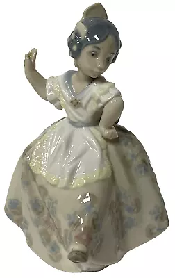 Buy Lladro 5375 Carmencita Spanish Dancer Girl 5  Porcelain Figurine -Broken Flower • 43.01£