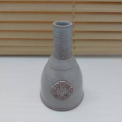 Buy Baxter Small Stoneware Pottery Bud Vase Celtic Cross Design  • 5£