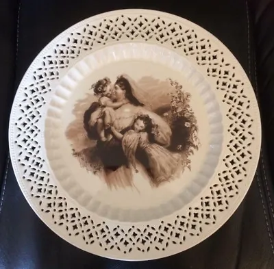 Buy AUTHENTIC LEEDSWARE PLATE Queen Victoria? DINNER PLATE LPC Rare Design CHILDREN • 24£