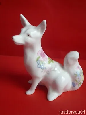 Buy Aynsley - Made In England Little Sweetheart Pattern Fox Figurine • 9.99£
