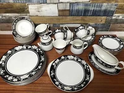 Buy Royal Doulton Vogue Intrigue Tea/Dinner Pieces With 6 Items Of Each +Spares 1984 • 81£