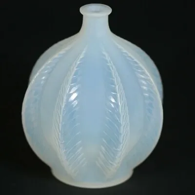 Buy Rene Lalique Opalescent Glass 'Malines' Vase • 1,355£