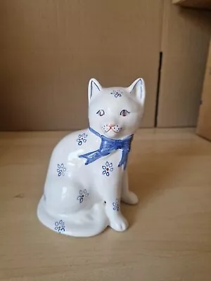 Buy  RYE POTTERY White Hand Painted Model Of A CAT - Signed RAR 14cm Tall • 14£