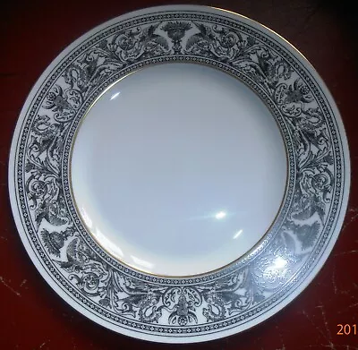 Buy Wedgwood Florentine Black Dragon Dinner Plate W4312 10 3/4  / 27.5cm • 50£