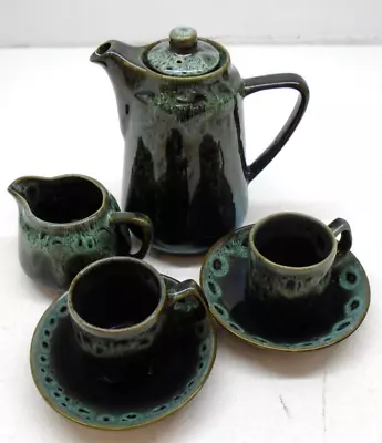 Buy Cornish Fosters Pottery Green Kernewek Coffee For 2 Cup Saucers + Creamer • 22.99£