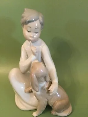 Buy Lladro Figurine 4522 ‘Shhh, Quiet Puppy’ Boy With Dog. • 20£