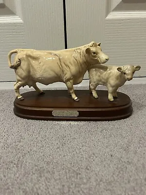 Buy Beswick No. 3075A/1827B - Charolais Cow & Calf - On Wooden Plinth • 80£