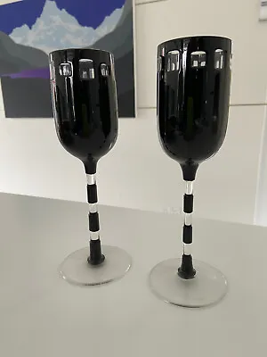 Buy NICK MUNRO - Tyrone Crystal - Pair Of 'Squares' Black Wine Glasses - UnBoxed • 89£